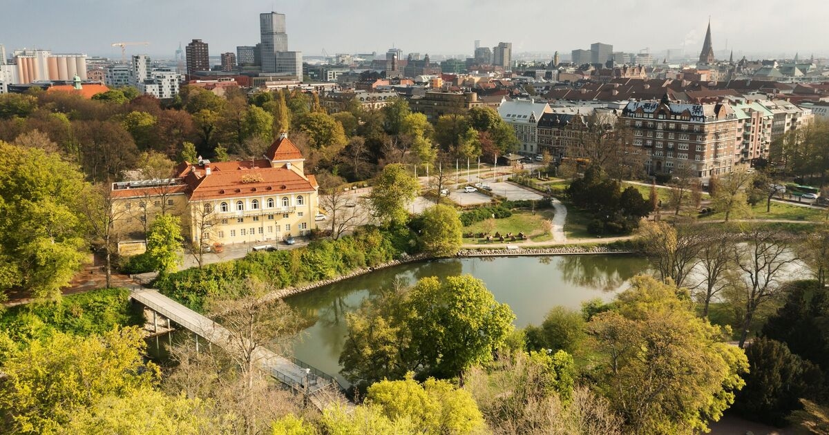 I visited a beautiful city just 25 minutes from Copenhagen that has hardly any tourists