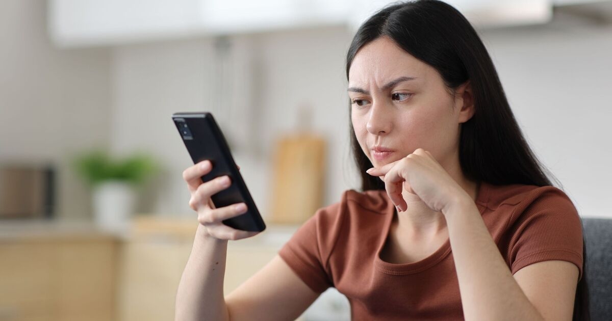 Avoid making 1 change to your phone before going on holiday