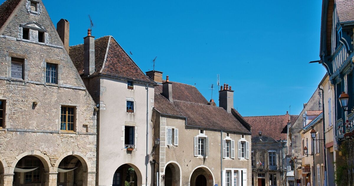 Un pueblo medieval a 2 horas de la capital europea es como estar en un set de rodaje de película sin multitudes.