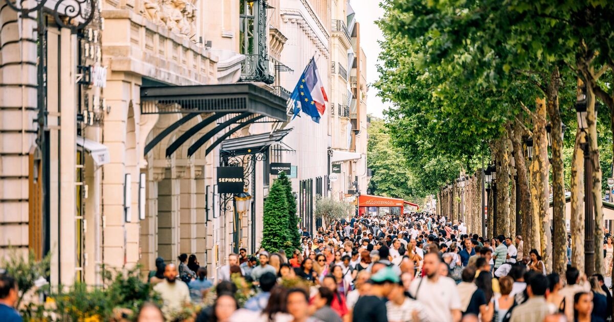 La famosa città europea è stata votata come "la più stressante" del mondo: le persone si sentono tese e affollate