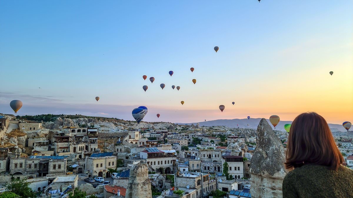 The ultimate Turkey guide, by an expert who's visited FORTY times. The 18 best holiday destinations. The hidden beaches. The tips you can't miss. And where you'd be MAD to go