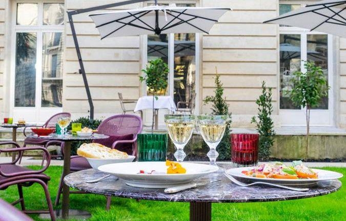 Le Jardin - Ducasse Baccarat: Alain Ducasse wybrał najlepszego
