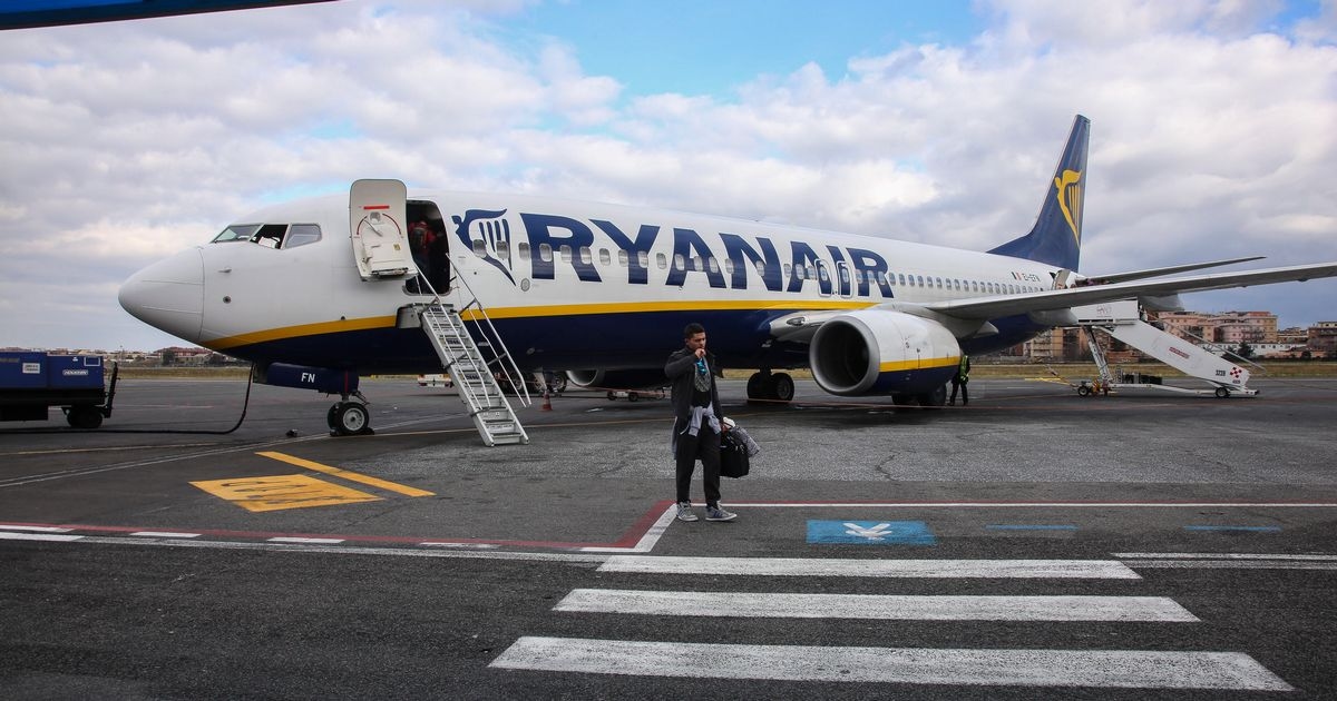 Save hundreds on your next flight using ChatGPT and airlines are terrified