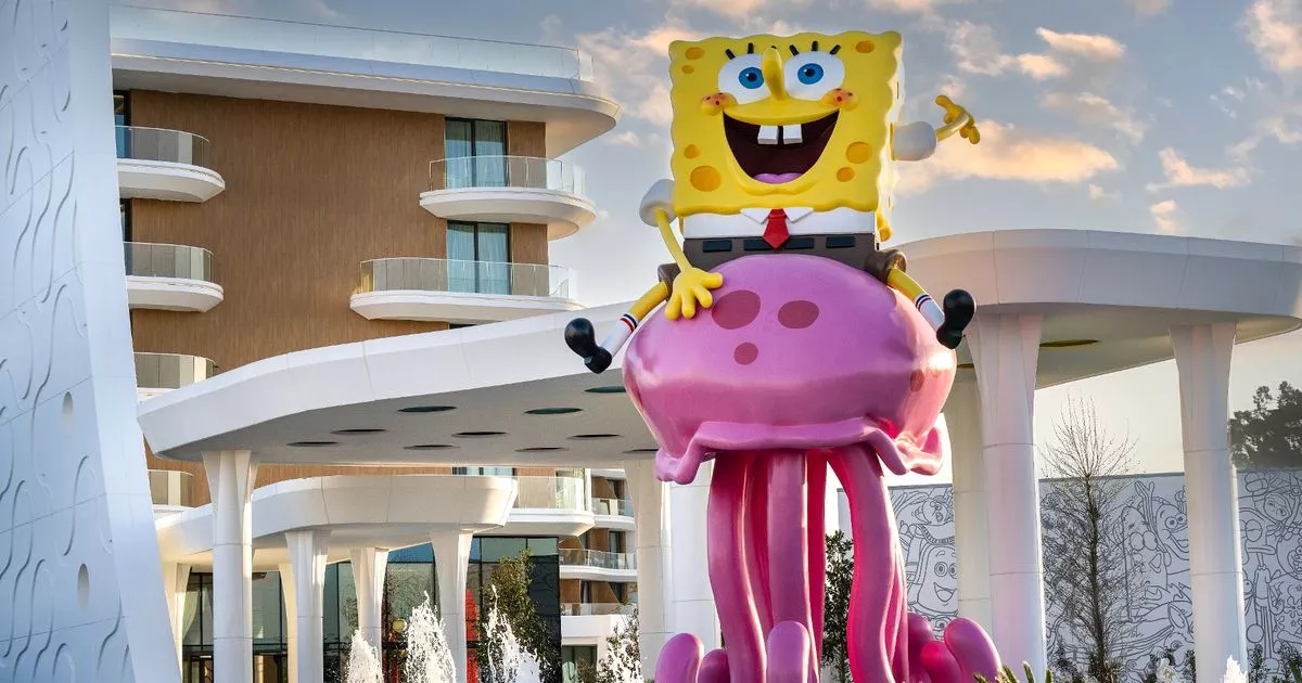 'Passei a noite em um quarto de hotel com tema do Bob Esponja e foi intenso'