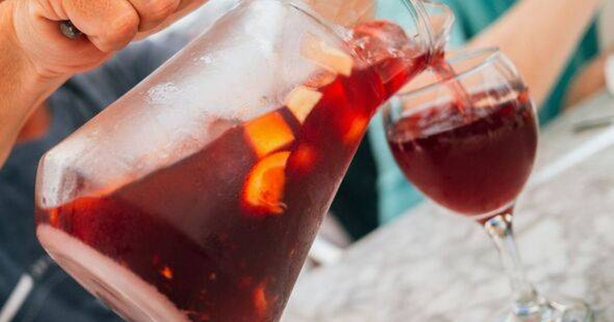 „Ich lebe in Spanien und die Briten sollten vorsichtig sein, was die Sangria angeht, die sie trinken.“