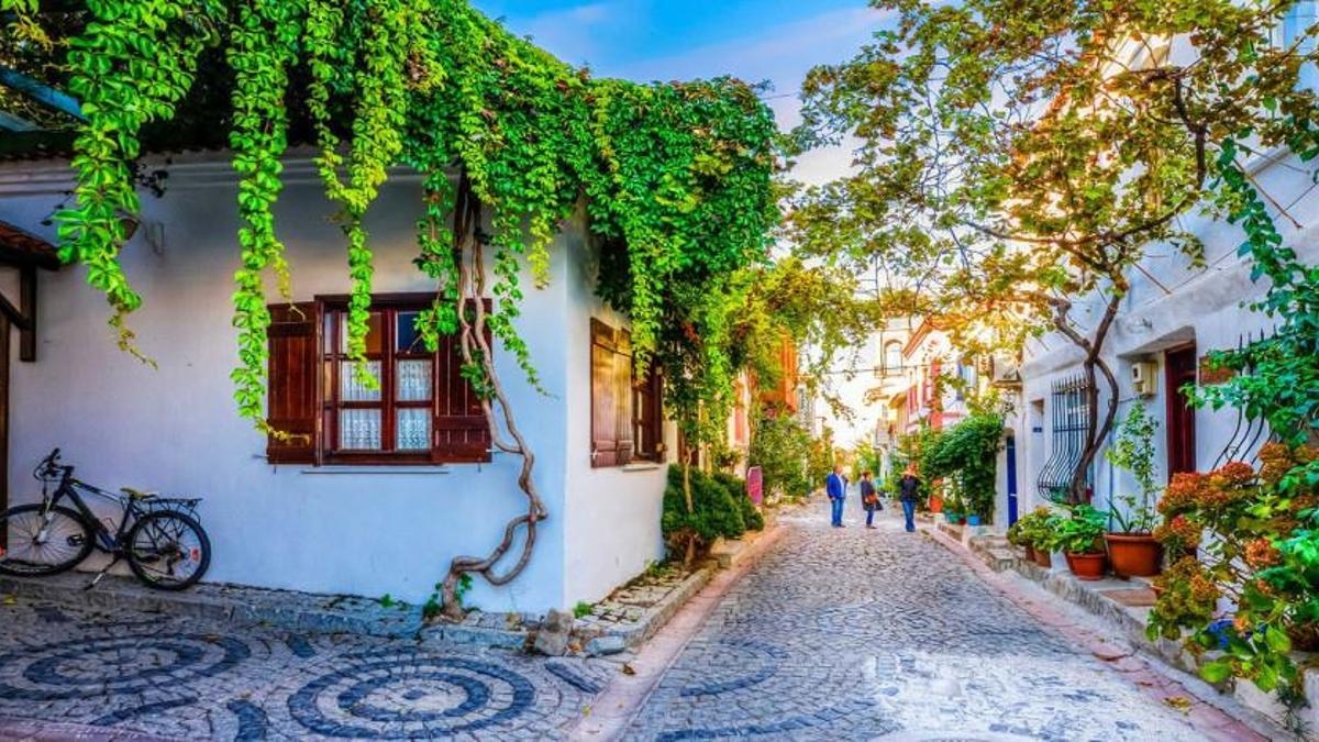¿Dónde está Bozcaada? ¿Cómo llegar? ¿Qué lugares visitar en Bozcaada?