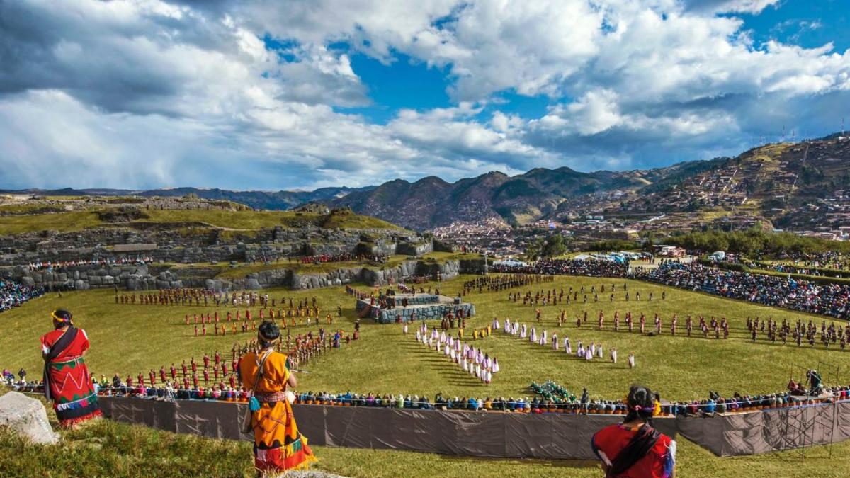 Descubra la historia del pisco y viva el Inti Raymi en Cusco: dos experiencias memorables en Perú
