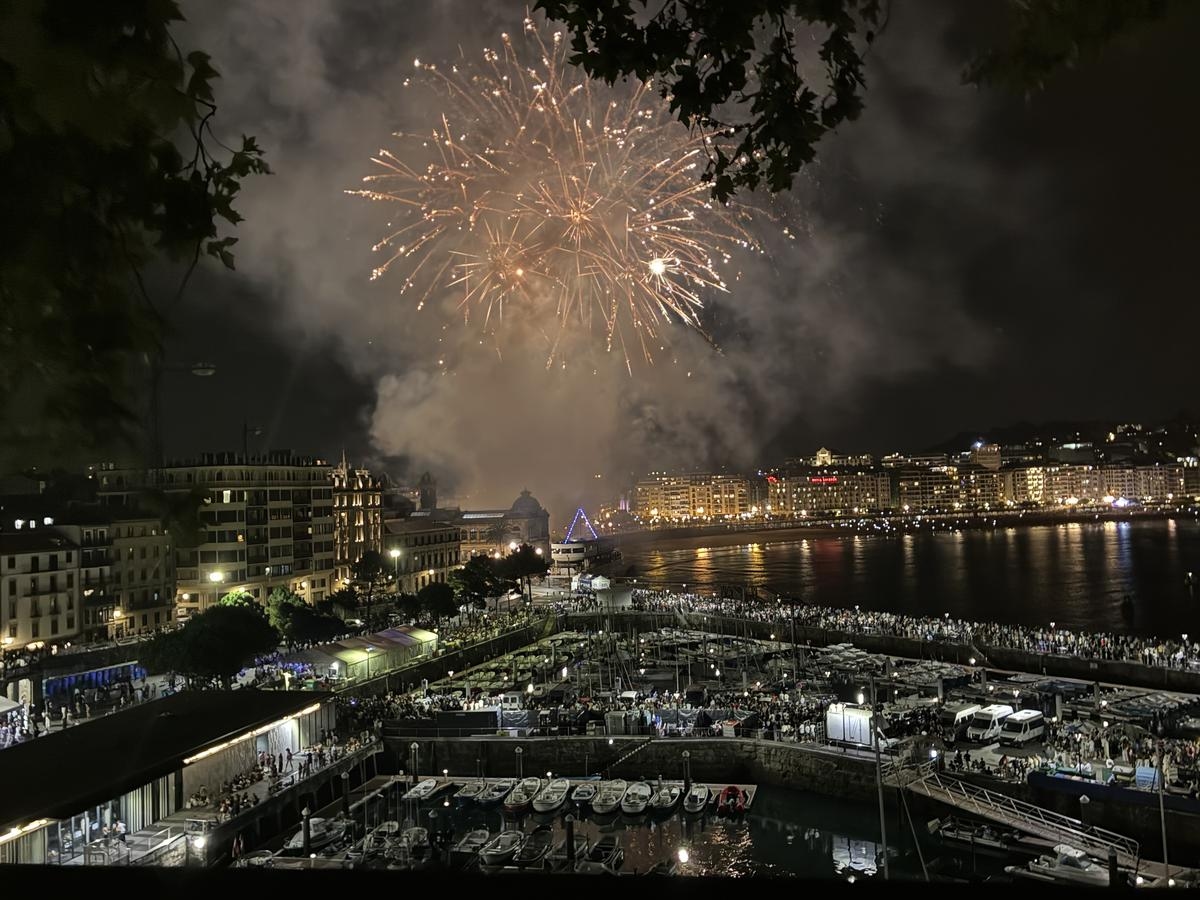 Semana Grande in San Sebastian: Siegerduell beim Feuerwerkswettbewerb 2025