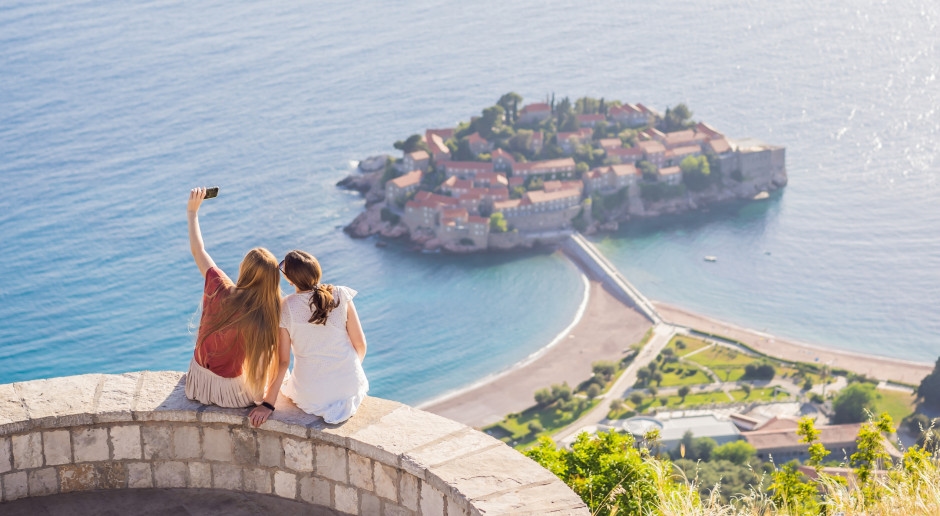 Sveti Stefan - Karadağ'daki küçük bir kartpostal "adası" nasıl küresel lüksün sembolü haline geldi