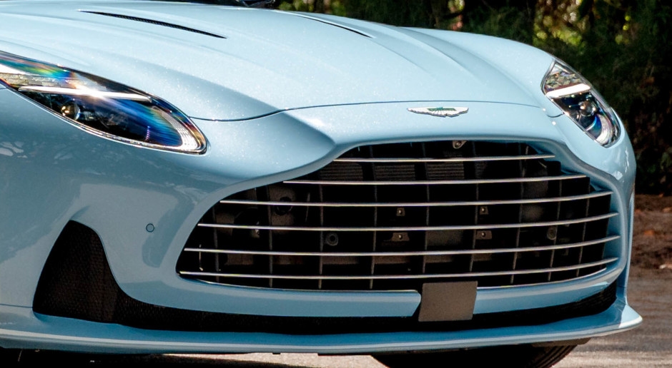 Cette nouvelle Aston Martin de Palm Beach est taillée comme un costume sur mesure. Chaque détail est à couper le souffle
