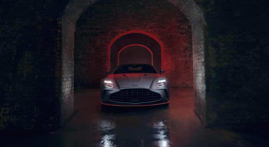 This is the new 2025 Aston Martin Vantage S - more power, more red and a yoga-like suspension