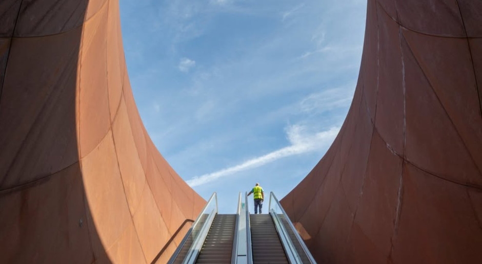 La nueva estación de metro de Nápoles es una obra de arte. Diseñada por un reconocido escultor.