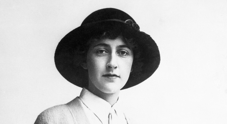 Se ha descubierto la primera obra publicada de la reina de la novela negra. Esperó 120 años para su estreno.