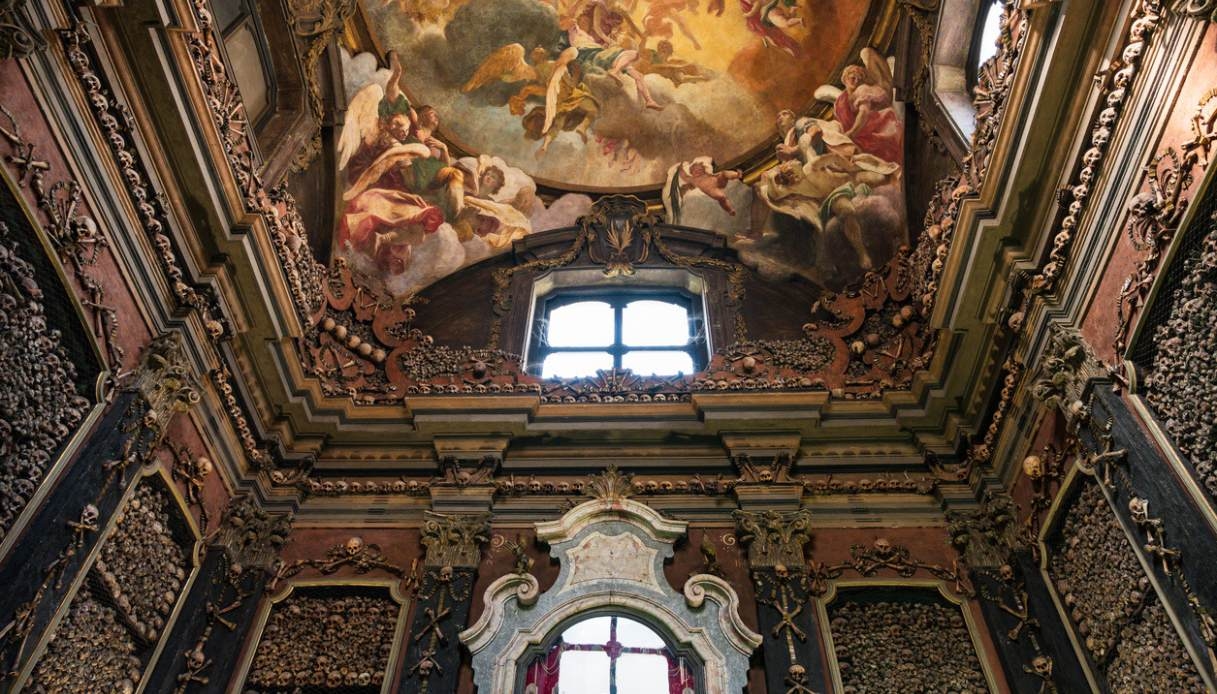 San Bernardino alle Ossa, Mailands geheime (und verstörendste) Kirche
