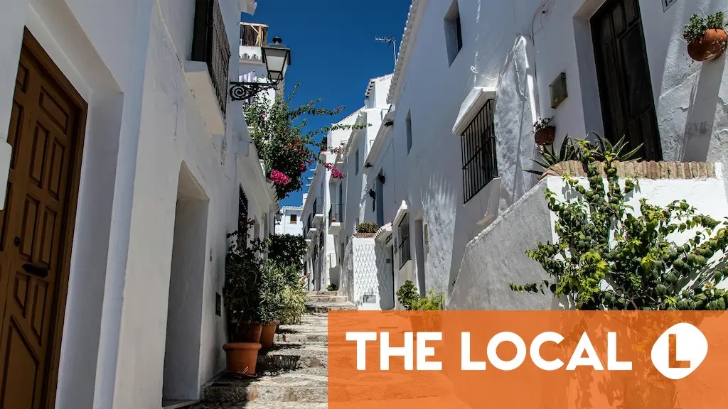 Which foreigners are buying the most properties in Spain?