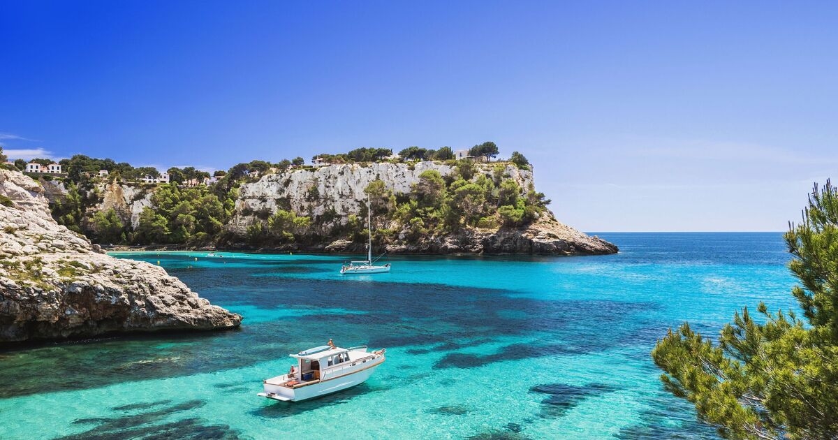 Los turistas británicos que viajan a España reciben una advertencia ante la entrada en vigor mañana de una nueva norma importante.