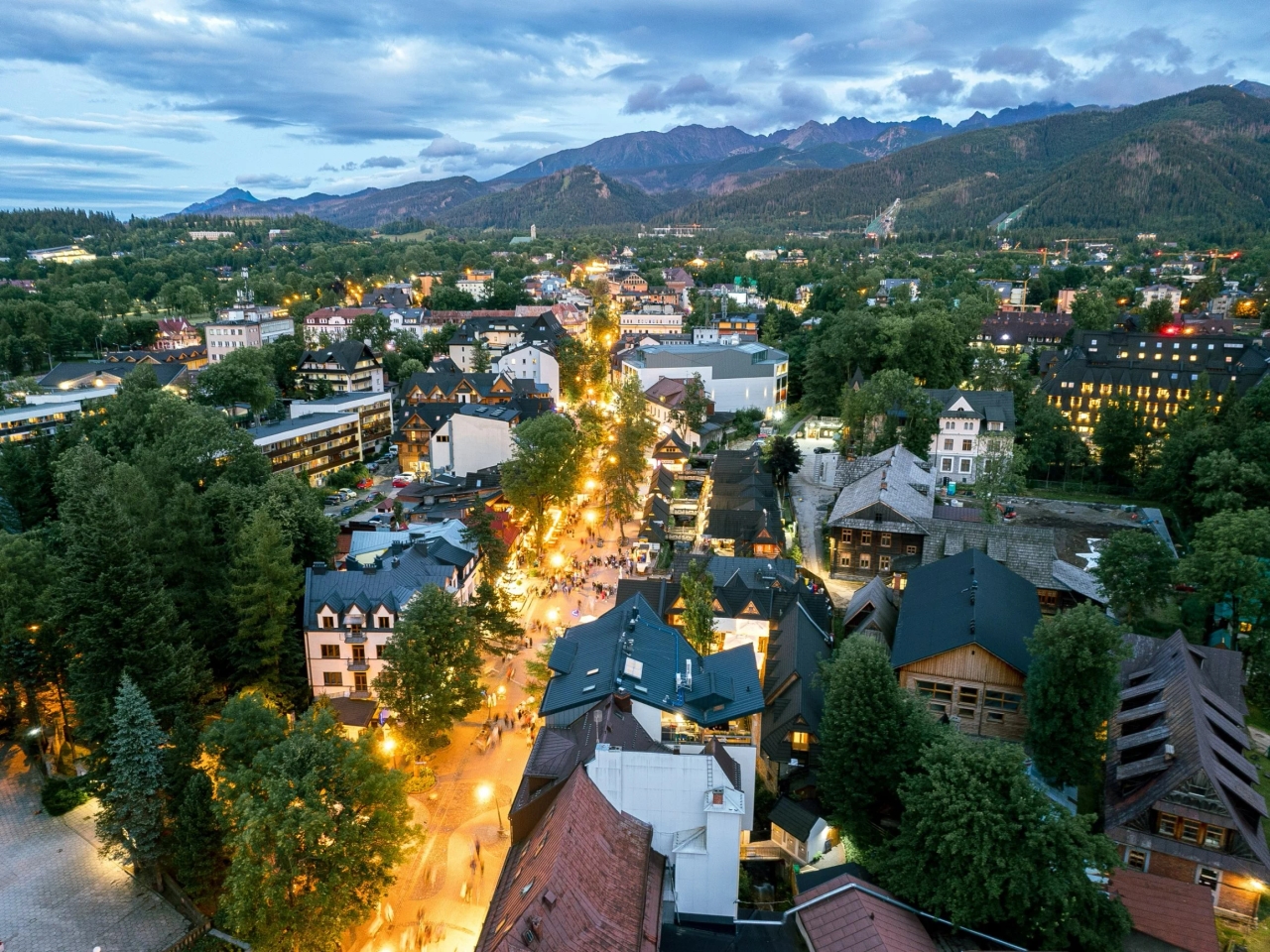 Zakopane is getting ready for the holidays. Highlanders will change their prices.