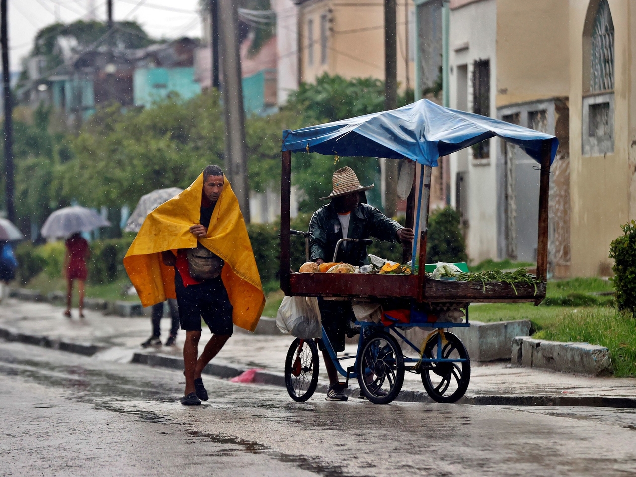 Furacão Melissa: como ele afeta as viagens dos argentinos para o Caribe